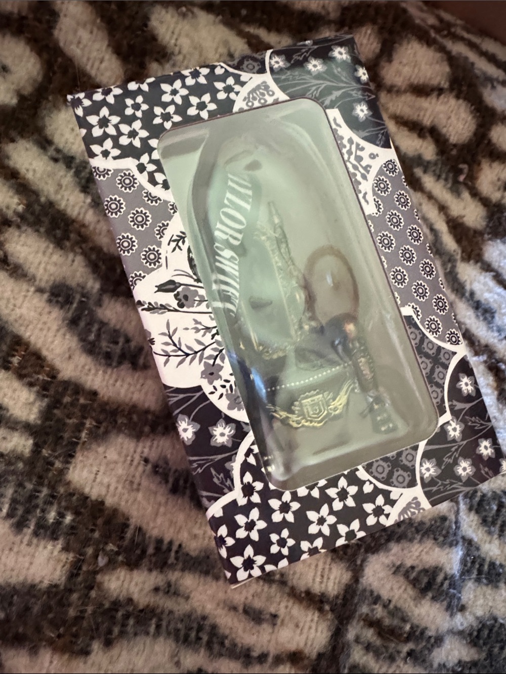 Taylor Swift Reputation Throne Ornament